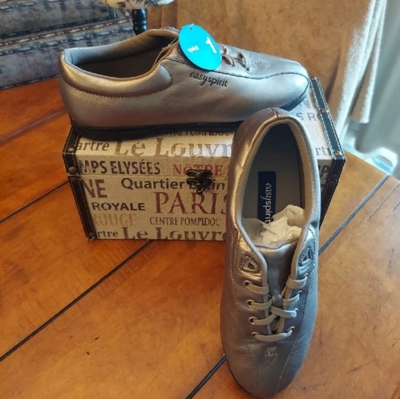 NEW | EASY SPIRIT | WALKING SHOES | SZ 9 - Picture 10 of 11